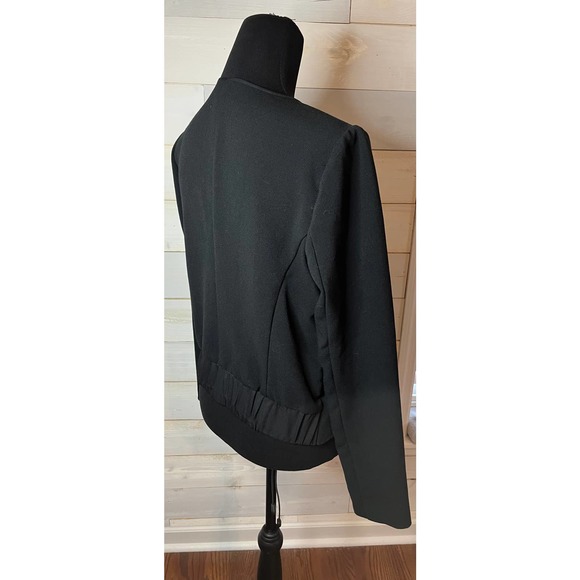 Women's Gap Black Ruffled Jacket Ruching Bottom Sz M Zip Front Top - Picture 5 of 13